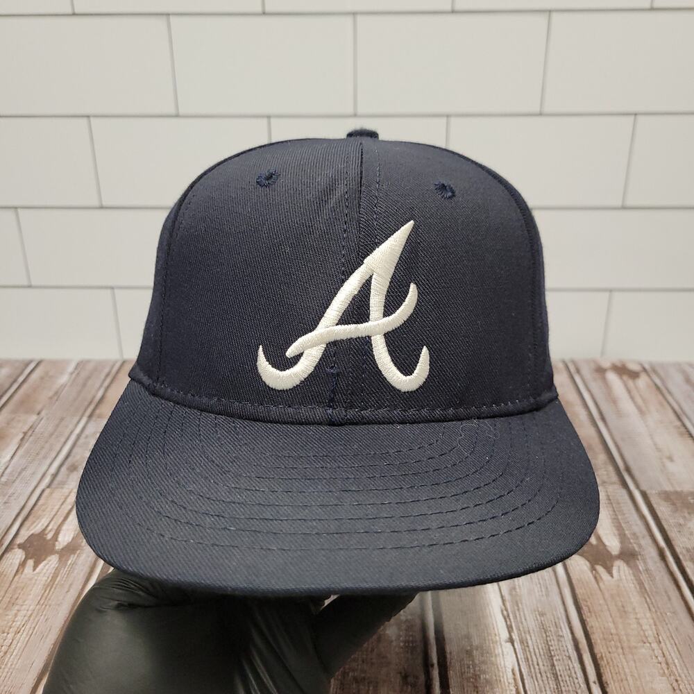 American Needle Atlanta Braves Vintage Plain Logo Wool Fitted Hat Size 7 90s MLB